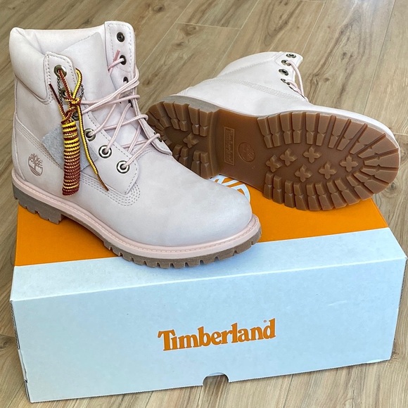 🆕🔥 TIMBERLAND® Women’s 6-Inch Premium Waterproof Boot Sz 8 M LIGHT PINK - Picture 4 of 15